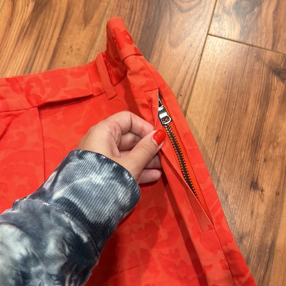 Robert Rodriguez red shorts - Picture 2 of 5